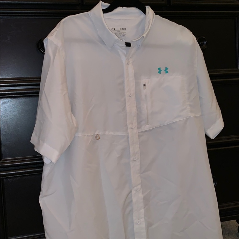 men’s under armor button up